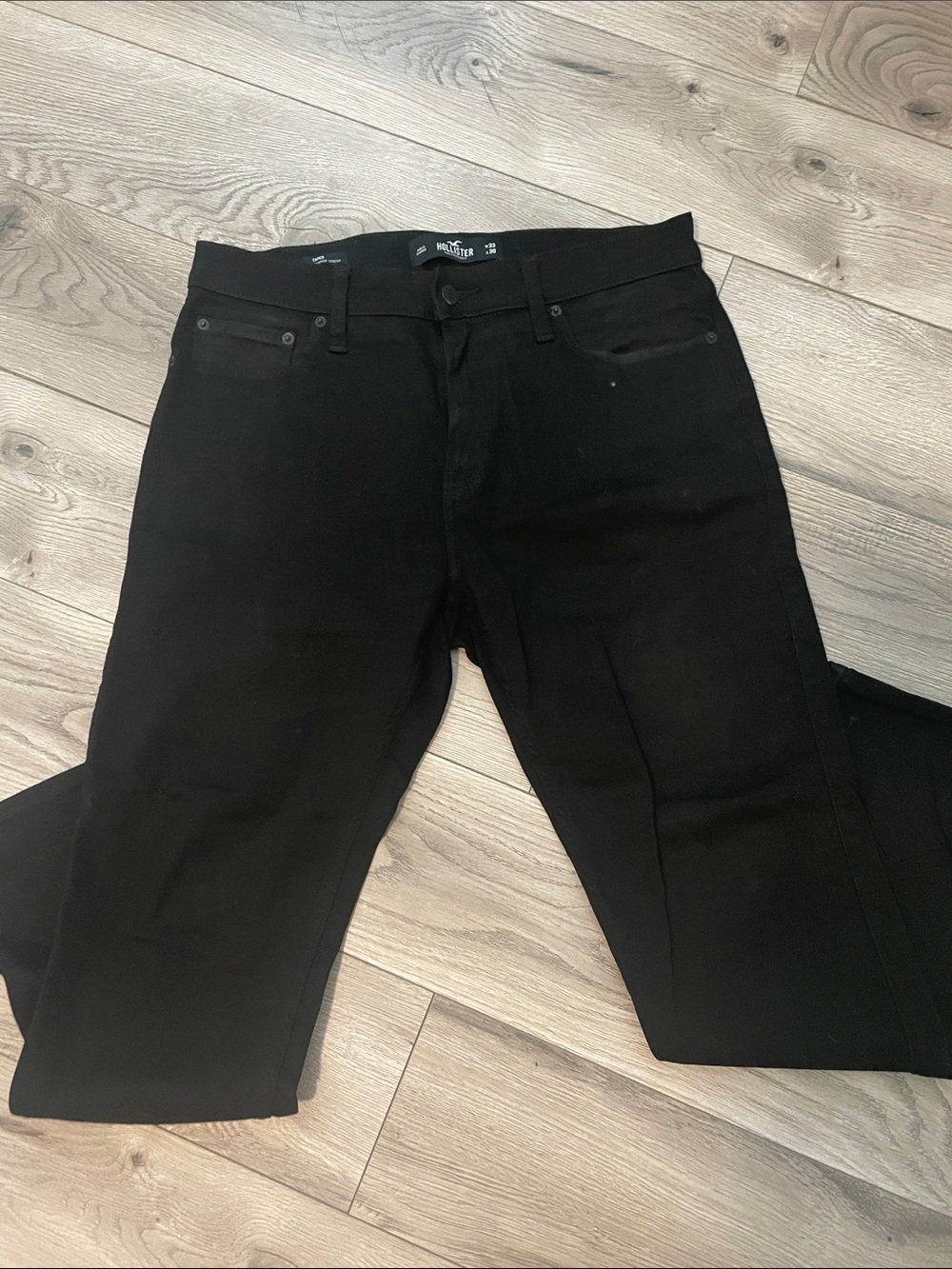 Hollister Men's Black Taper Straight Jeans